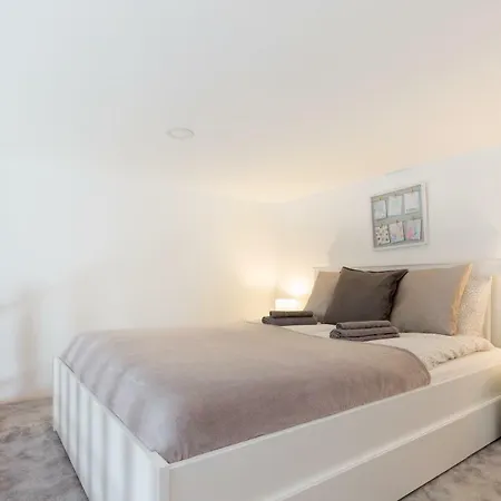 Apartment A\best Location At 4 You\with A/c Budapest